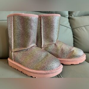 Kids Uggs size 13
